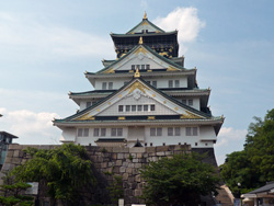 大阪城を散策