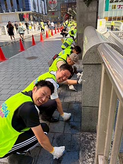 清掃活動のようす