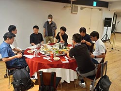 懇親会のようす